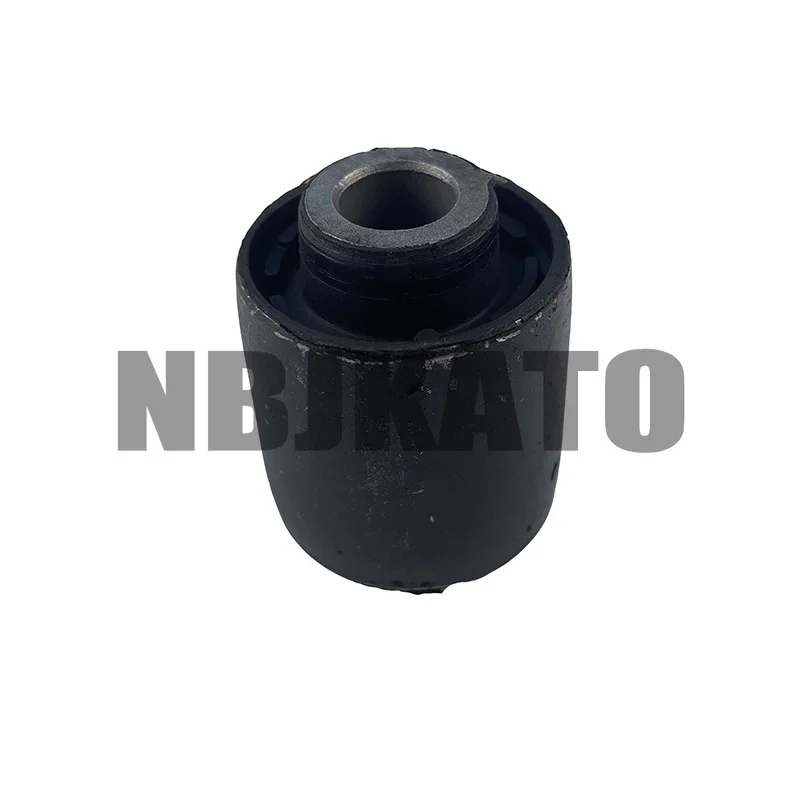 New Genuine Control Arm Bushing Rubber 55257-2P000 For Hyundai Kia Sorento