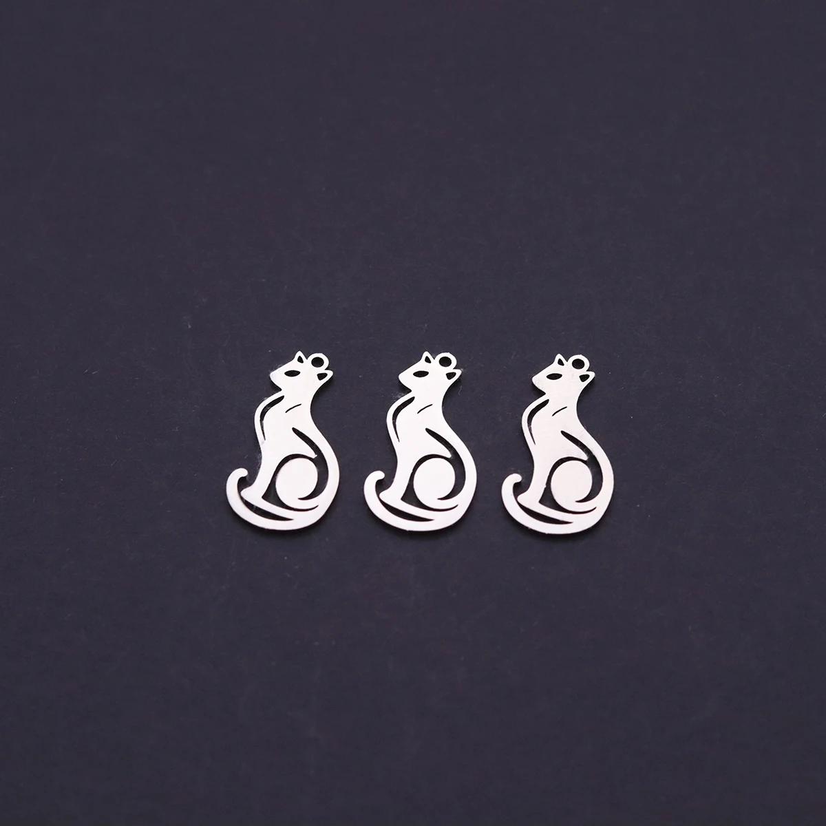 3pcs Sitting Cat Pendant Stainless Steel DIY Cute Kitten Charms Fit Jewelry Making For Earrings Necklace Supplies