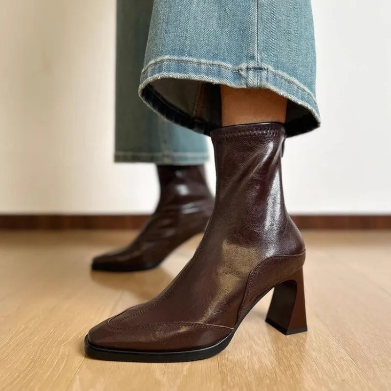 حذاء بكعب عريض أنيق بمقدمة مربعة وسحاب خلفي ونعل ناعم وكعب عالٍ نحيف مقاوم للانزلاق ومقاوم للاهتراء #1