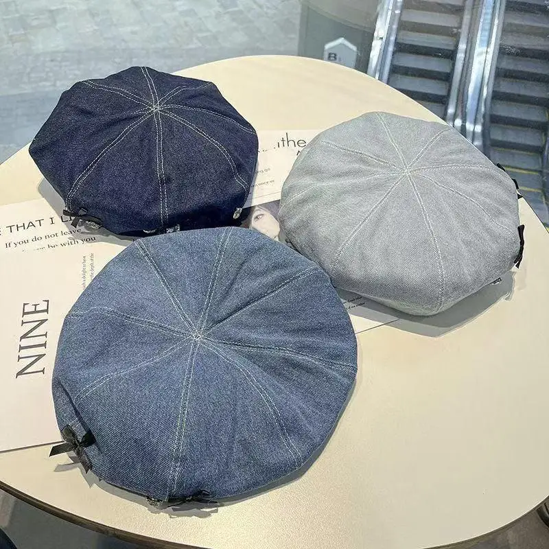 Gewaschene Denim-Achteckkappen in Unifarben mit Schleifendekoration, Damen-Baskenmützen für den Alltag, mit Strasssteinen verzierte Künstlermütze – Detail 6