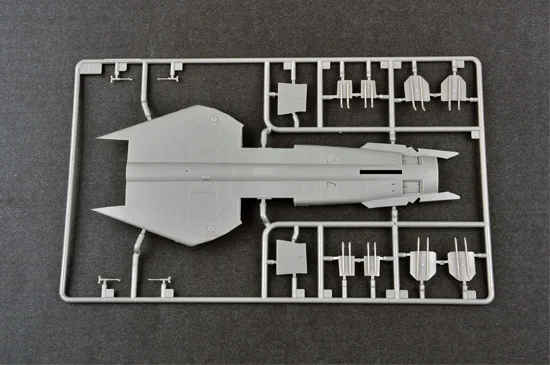 Trumpeter Kit de modelo de avión ensamblado de plástico 05802 MiG-27 Flogger D Fighter 1/48