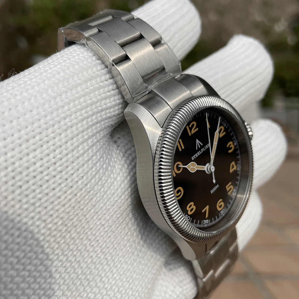 STEELFLIER Offizielle SF741 klassische Quarz-Armbanduhr, Souvenirs, Saphirspiegel, VH31, stumm, 200 m wasserdicht, luxuriöse Leuchtuhr – Detail 11