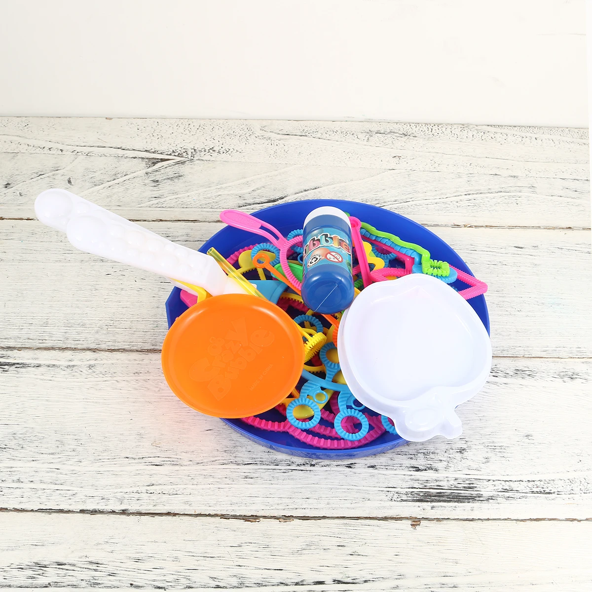 18 szt. Dmuchawka do Baniek Mydlanych Zabawne Zabawki Kreskówkowe Fajne Narzędzia Zestaw Różne Kształty