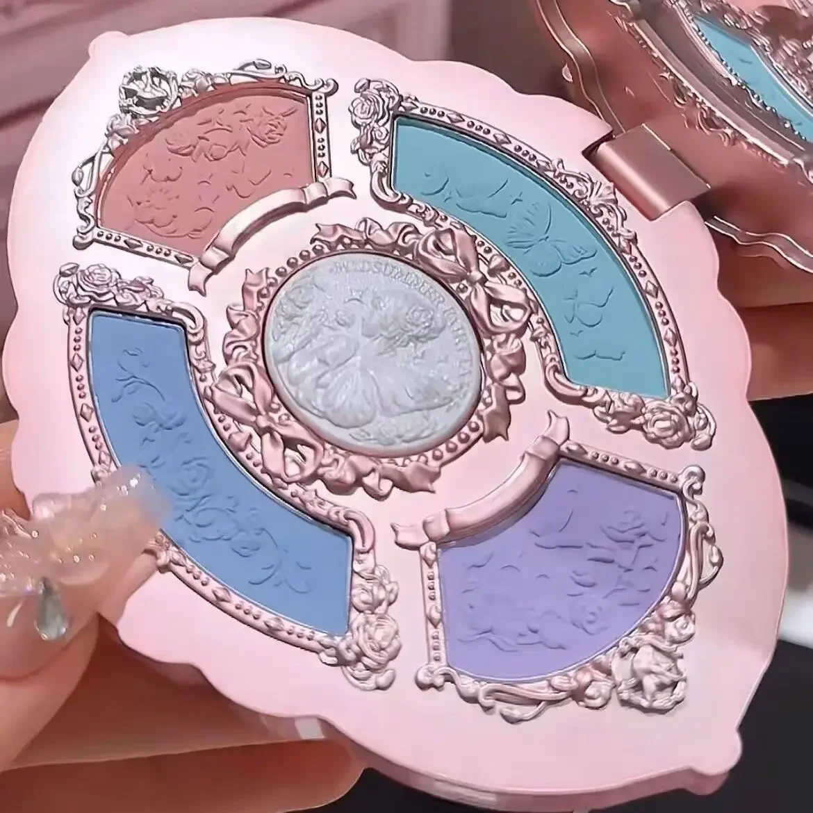 Flower Knows Midsummer Fairytales Embossed Five Color Pressed Glitter Eye Shadow Natural Shimmer Pigment Eye Shadow Pallete