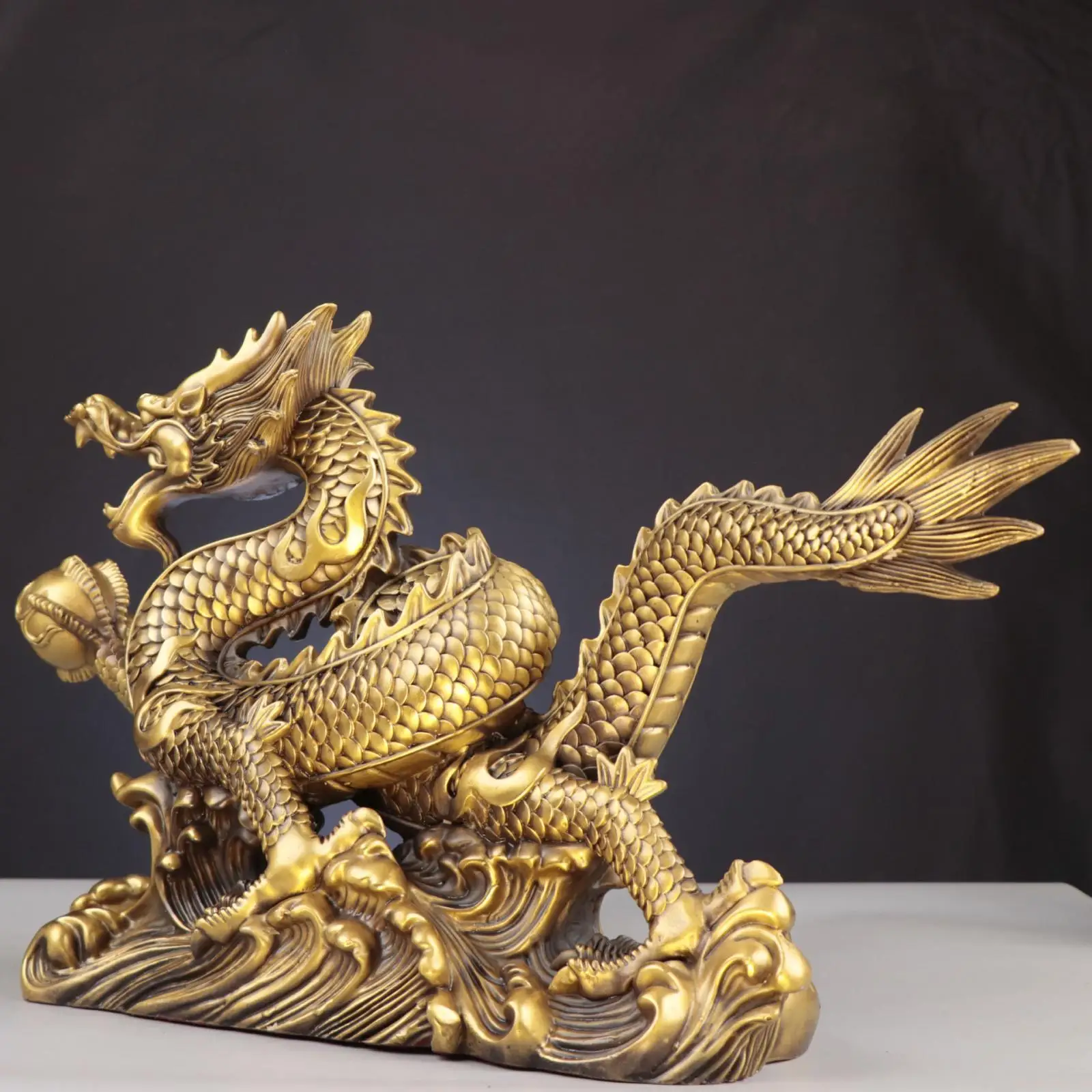 Chinese Feng Shui Dragon Statue Good Luck Attract Wealth Copper Decor Decorative Figurines for Car Office Indoor Home Decor