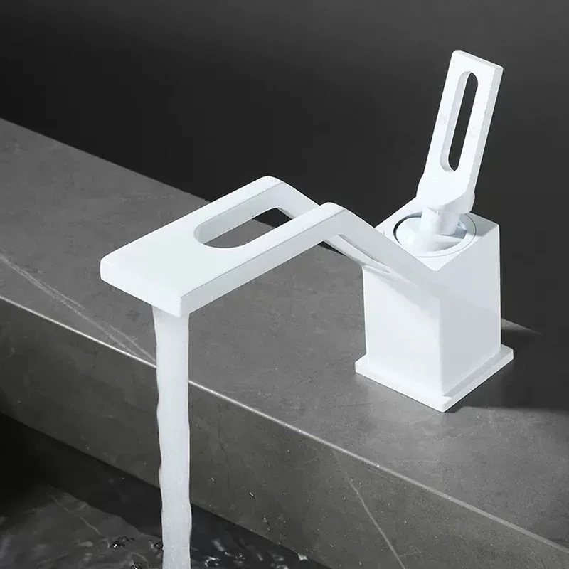 Basin Faucets Mixer Bathroom Sink Taps Hot and Cold Single Hole Bathroom hollow out Faucet Basin Crane Taps Wash Basin Mixers