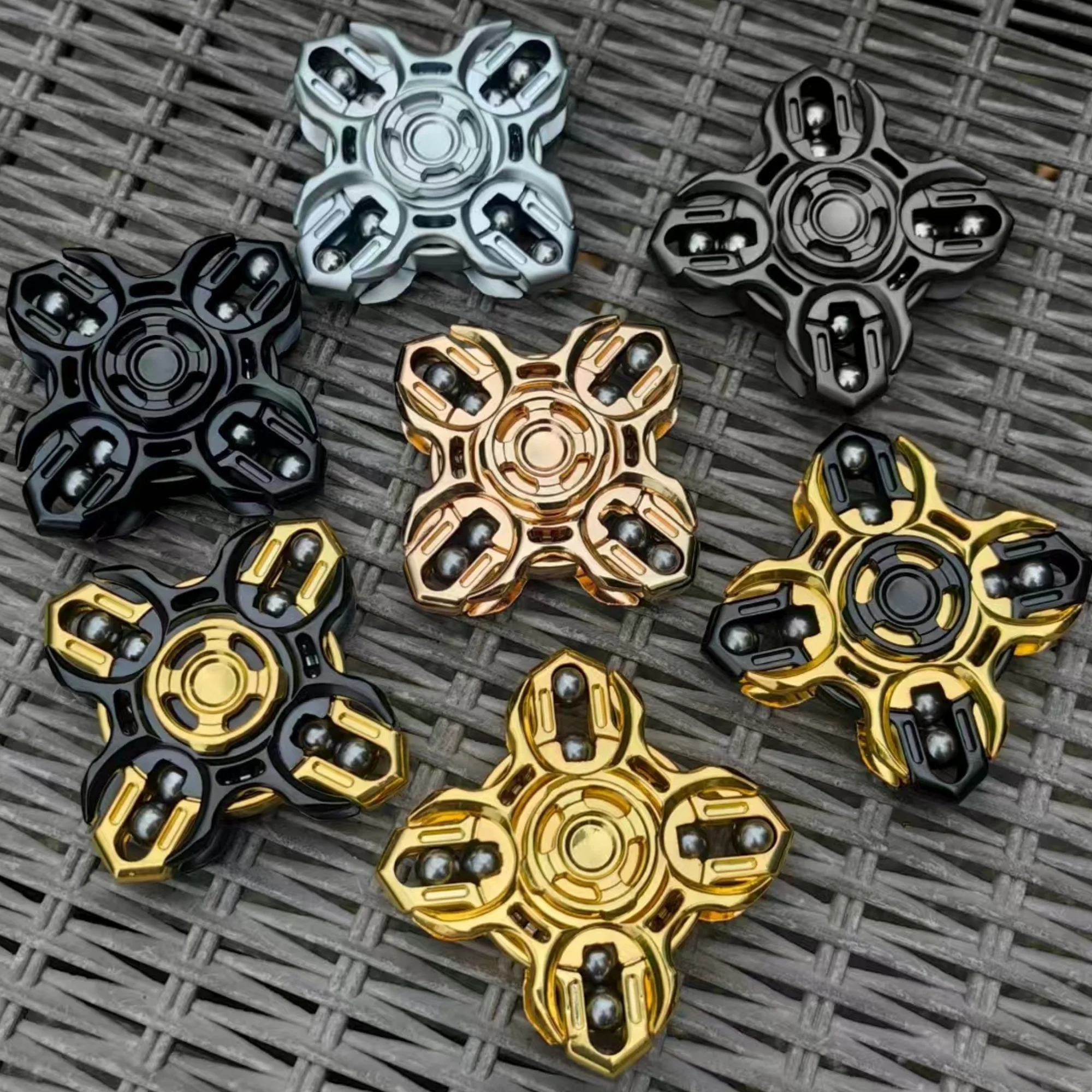 

EDC Fidget Sliders Fidget Toys для снятия стресса для взрослых, магнитный металлический супер длинный вращающийся анти-тревога, вибрирующий звук