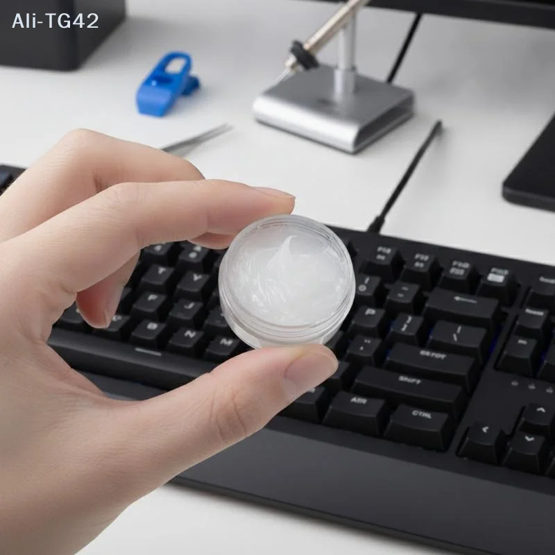 Mechanical Keyboard Mouse Lubricant Universal Compatibility Non-Toxic Oil for All Keyboard Switches Mice Parts Repair 10ml