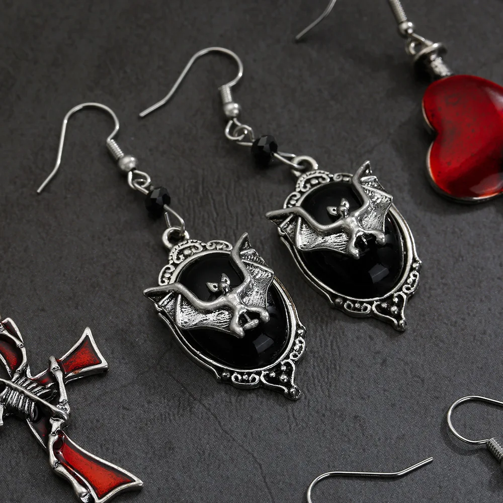 개성이 돋보이는 레트로 DIY 고딕 스타일, 해골 박쥐 원바늘 피어싱 패셔너블한 의류 및 액세서리