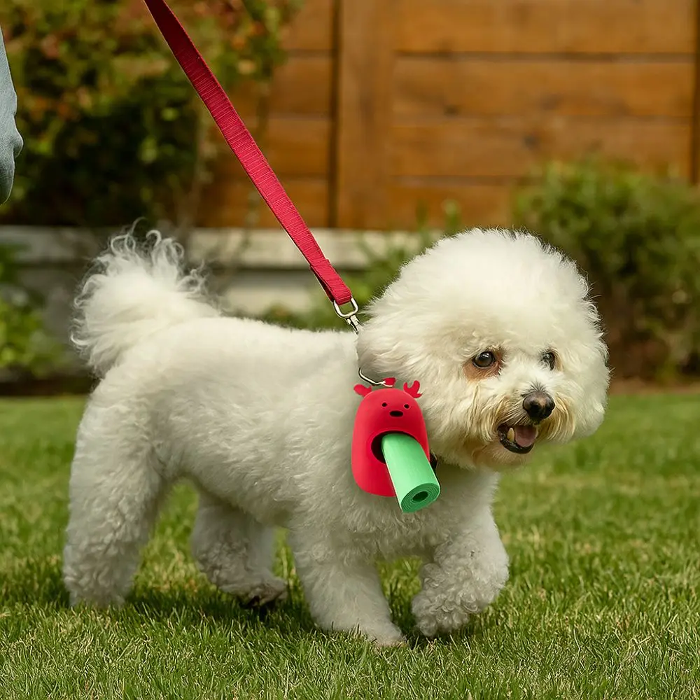 

Silicone Dog Waste Bag Dispenser Cartoon Hangingable Pet Waste Bags Holder Christmas Reindeer Puppy Poop Bag Carrier