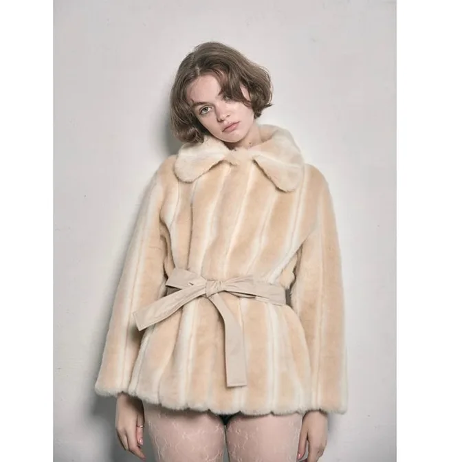 Zimowy płaszcz damski w stylu japońskim, pluszowy, modny, luźny, wyszczuplający, miękki, ciepły, gruby, ze sztucznego futra, kurtka futrzana, nowość 2025.