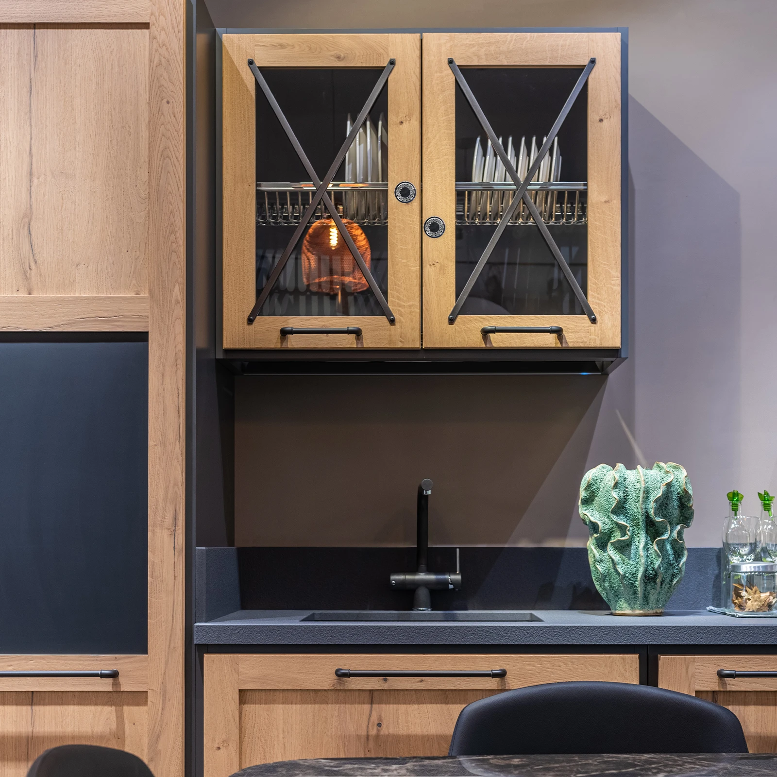 

Zinc Alloy Drawer Knob Rhinestone Cabinet Pull H Furniture Door Knob Unique Pull Wardrobe Kitchen Shoe Storage Hardware