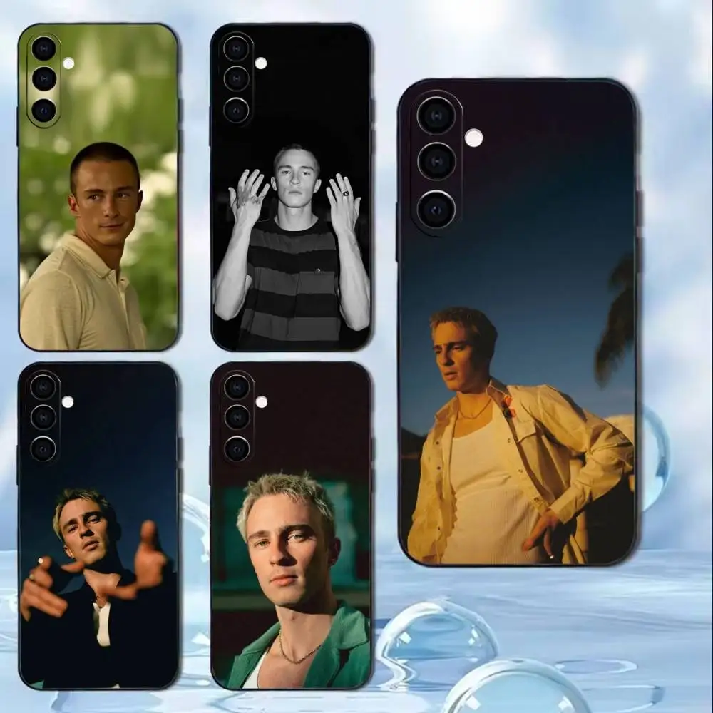 Actor D-Drew Starke…