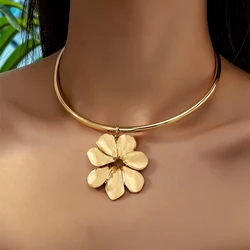 Exaggerated Big Metal Flower Pendant Choker Necklace for Women Wedding Female Collar Accessories Jewelry Gifts