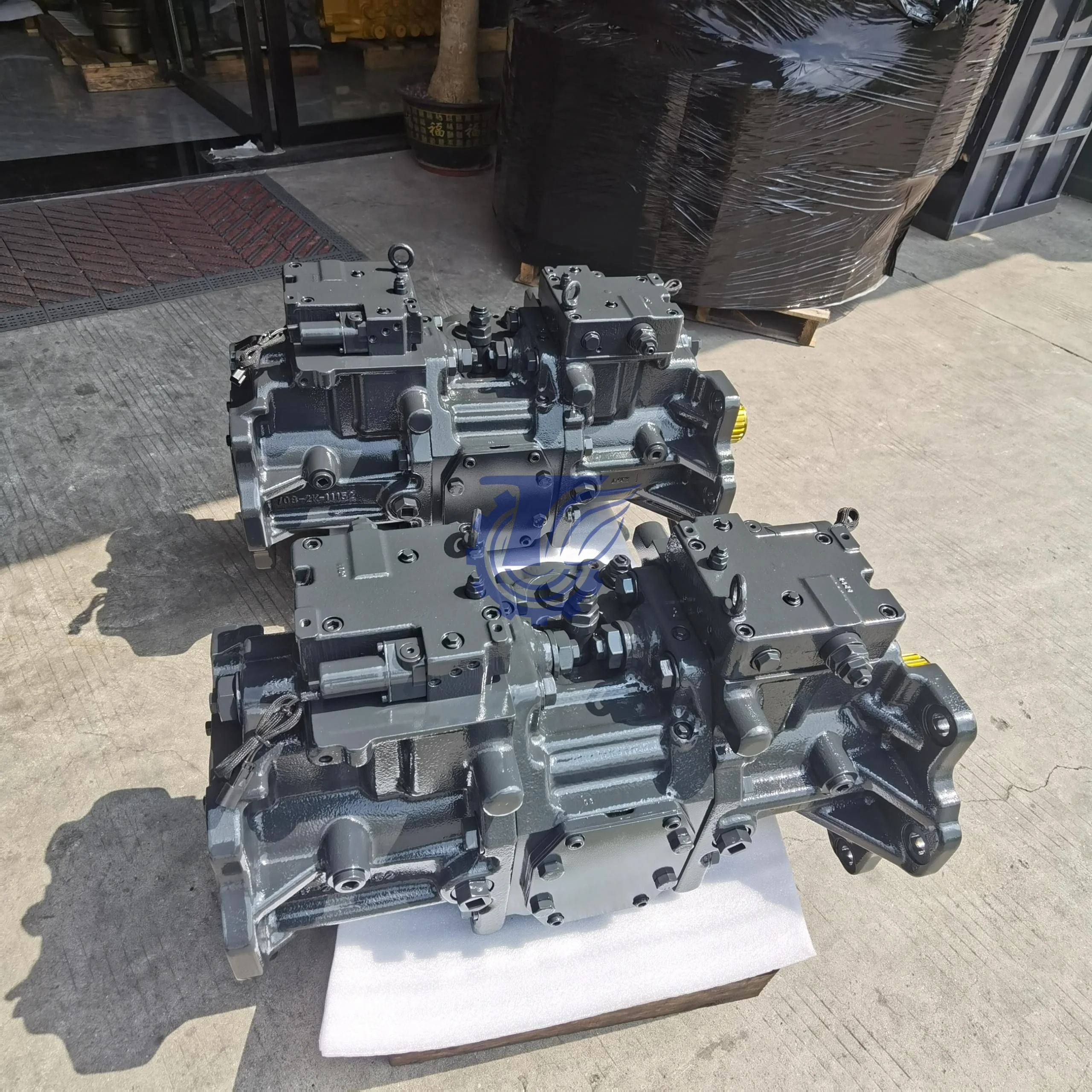 Premium Quality Pump Assembly PC2000-8 Hydraulic Pump For Komatsu Construction Machinery