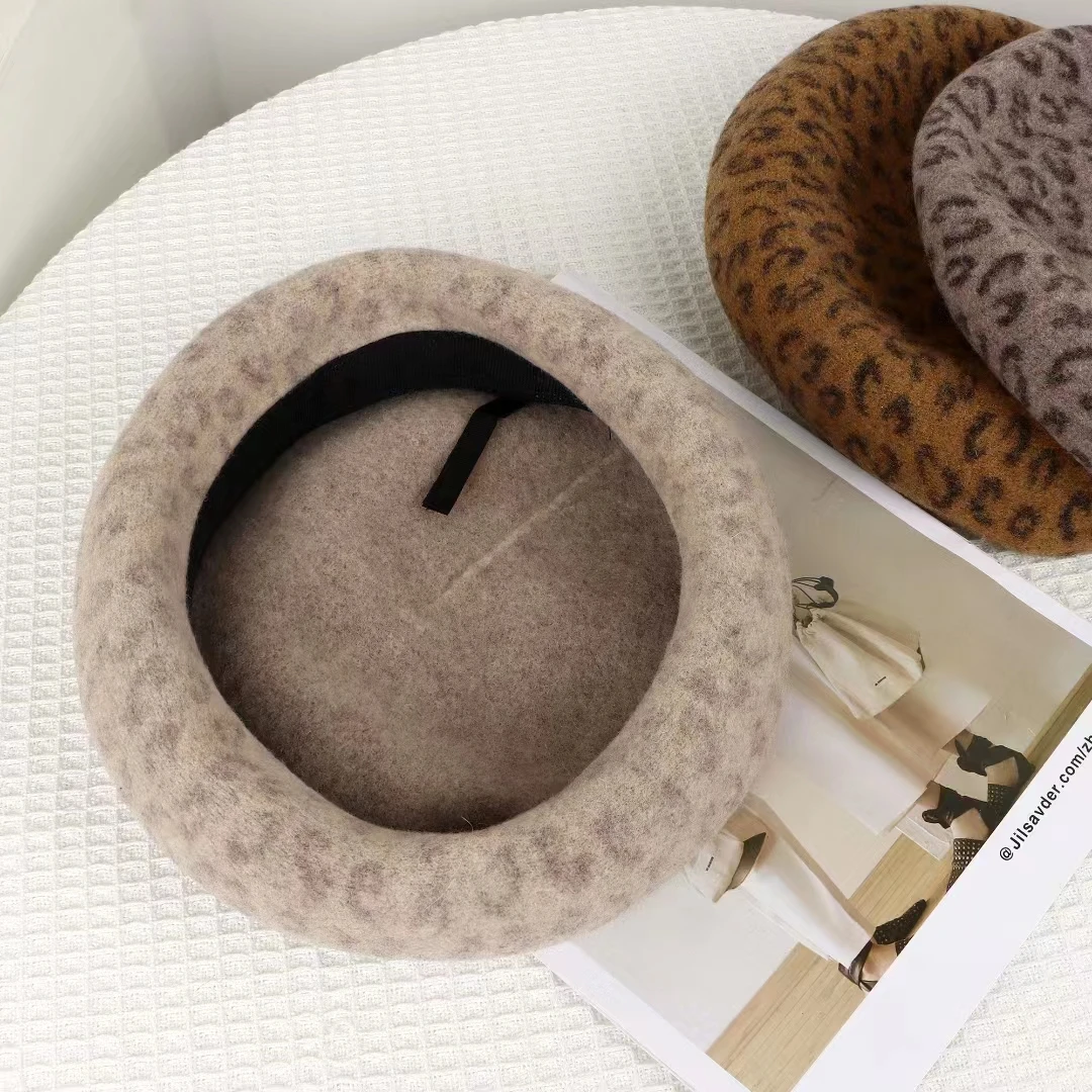 2023 New 4 Color Woman Winter Autumn Hat Fashion Leopard Wool Beret Female Soft 100% Wool Cap Women Boina Party Gift Wholesales