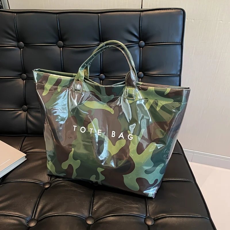 

Стильная женская большая сумка с случайным принтом. Большой, универсальный для работы и поездок на работу. Прочный с фиксированными лямками. Покупайте сейчас!