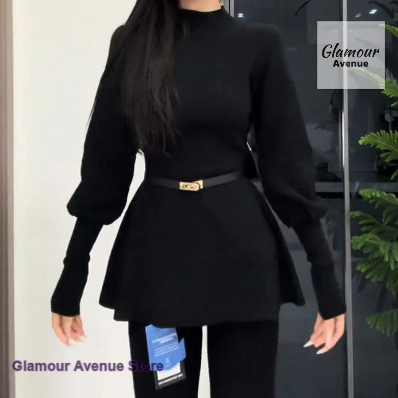 Camiseta de manga larga con cintura negra y manga acampanada de cuello alto estilo Hepburn francés, blusa ajustada a la moda de otoño e invierno para mujer.