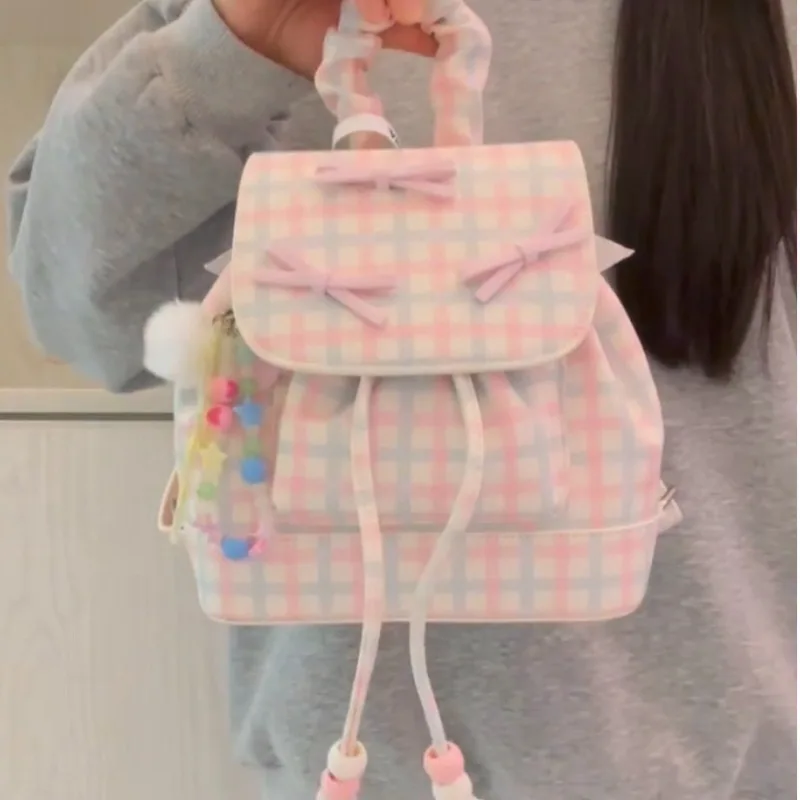 2026 new fashionable, high-end, light luxury, versatile crossbody bag for women, sweet, fresh, lightweight, versatile backpack