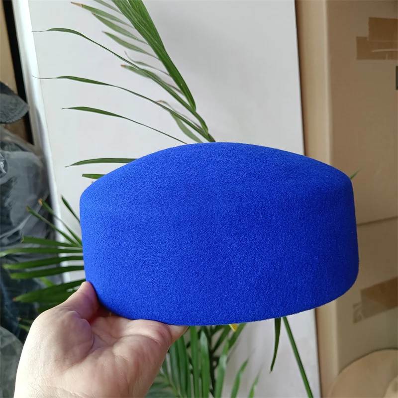 Pill Box Hat 2026 shallow fedora hat retro woolen hat ladies European punk chain novelty flat cap men hat street fashion wild