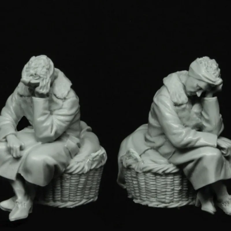 1/35 Scale Resin Figure Assembled Model Kit European Refugee Woman Sleeping History Miniatures Unassembled Unpainted Diy Toys