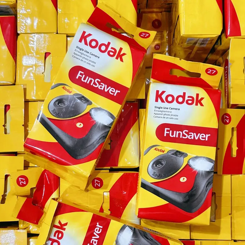 Cámara de Fotos Desechable Kodak FunSaver de 35 mm, Resistente al Agua, HD Power Original con Flash, de un Solo Uso, 27/39 Exposiciones
