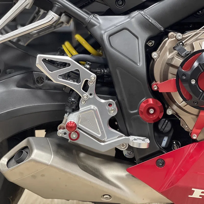 Für CBR650R CB650R CBR CB 650R 2021-2023 Motorrad Zubehör CNC Fußstützen Fußrastenanlage Hinten Fußrasten Fußrasten