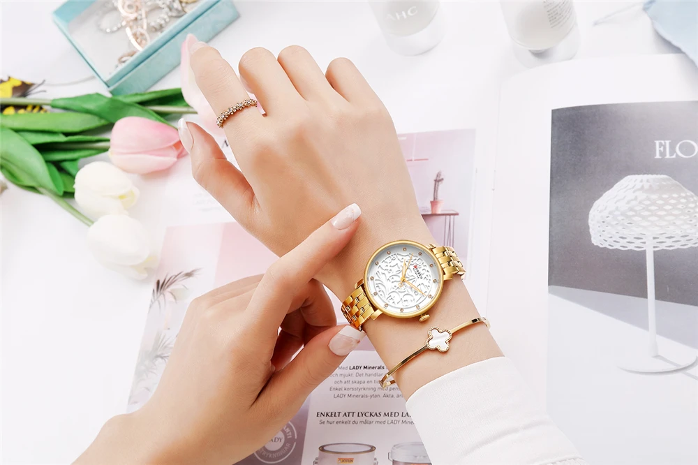 Ladies CURREN Simple Fashion Casual Clock Stainless Steel Quartz Waterproof Watch Relogio Feminino