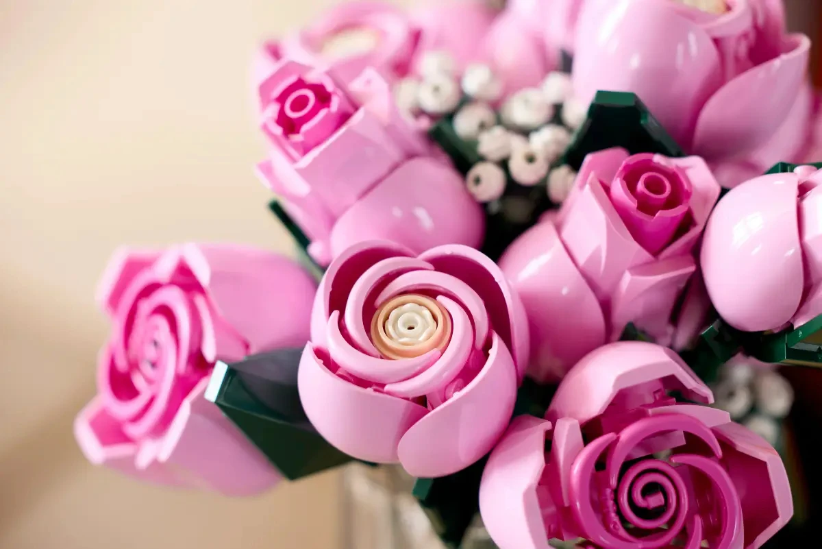 レゴ ® ボタニカルズ ピンクのバラの花束 (10374) 大人向け組み立て
