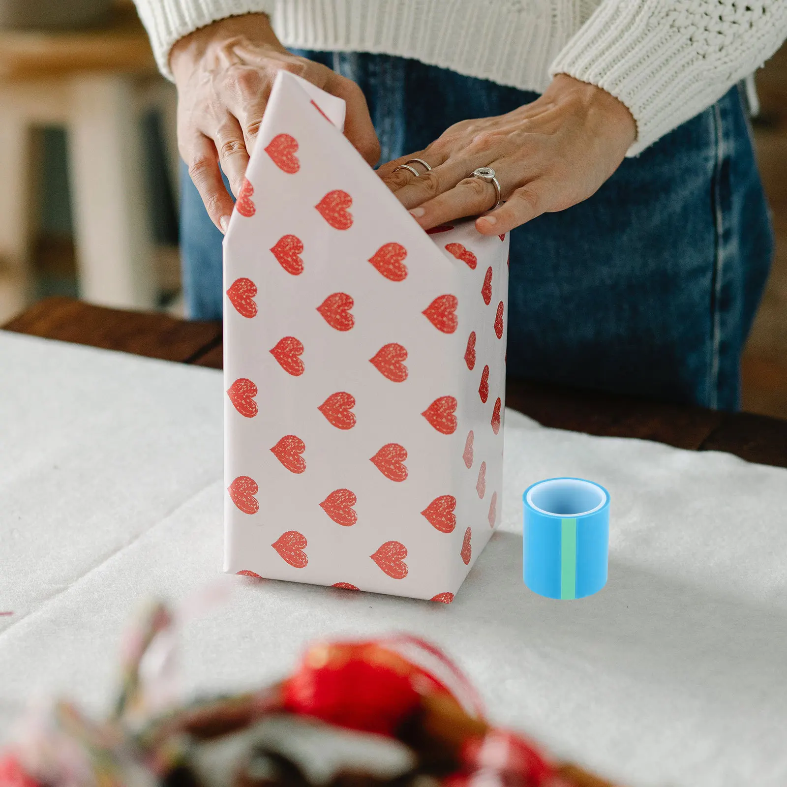 

2 Rolls DIY Epoxy Tape Set Premium Anti-Leak Adhesive Pads for Handmade Jewelry Metal Frame Resin Crafts Epoxy Supplies