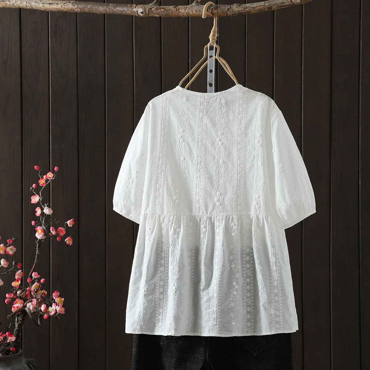 ใหม่2025ฤดูร้อนผ้าฝ้ายแขนสั้นเสื้อผู้หญิงOคอเย็บปักถักร้อย, Moriสาวลดอายุสบายๆหลวมเสื้อตุ๊กตาT55852CC