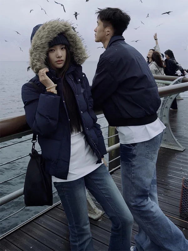 

Куртка женская зимняя в корейском стиле, ретро, премиум-класса, утепленная, из хлопка, новая, универсальная, теплая, с модным меховым воротником и вставками