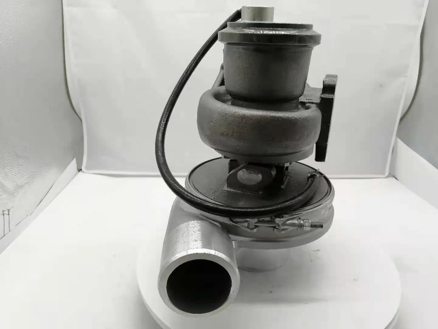 Engine Parts C7 C-9 3116 Engine Turbocharger 1770440 2375271 103-2081 1915094 For E330C 330C Excavator