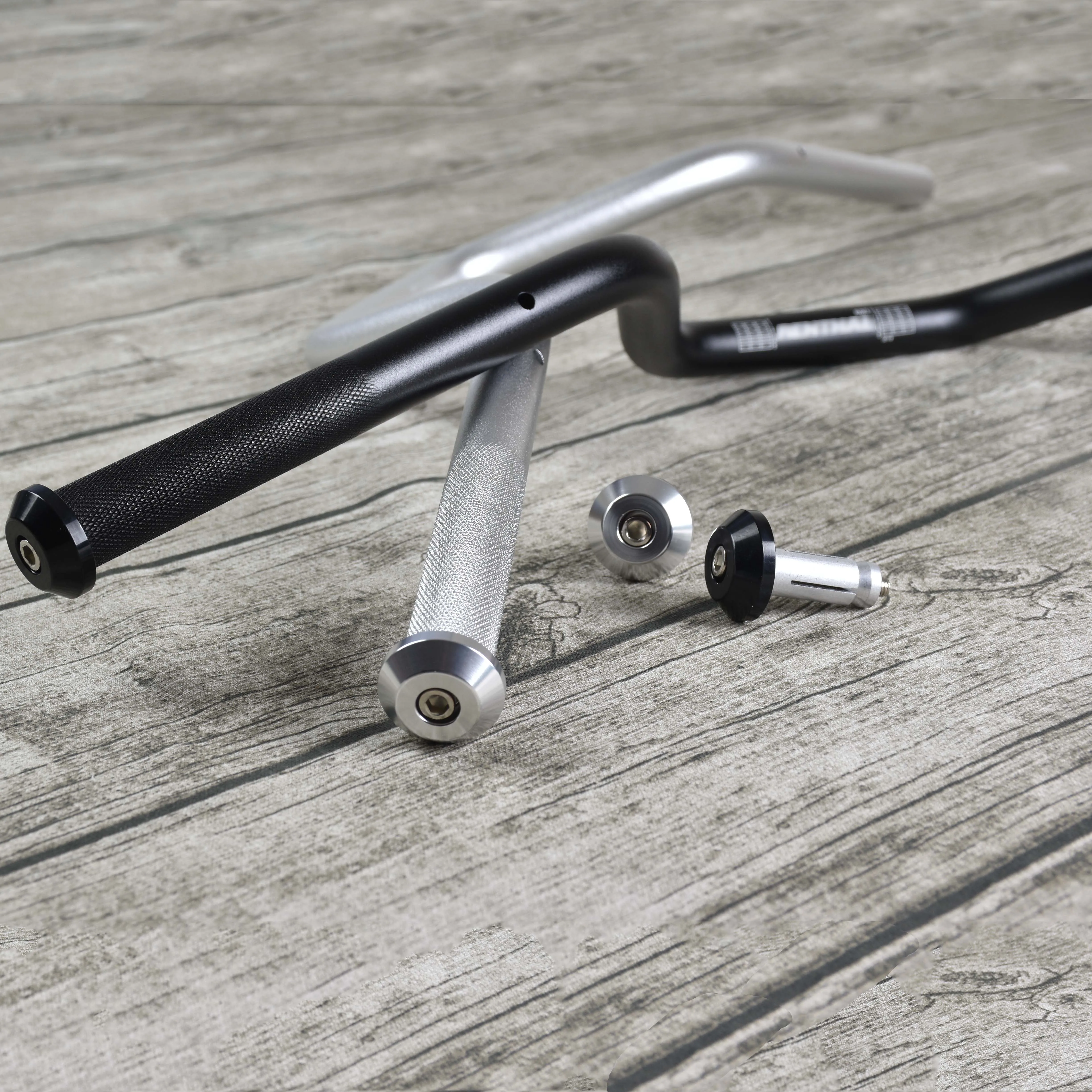 Motorcycle Handlebar 22mm Aluminum Alloy Steering Wheel Retro Motorbike Rise Up Handlebar 7/8\'\' for Honda Yamaha Suzuki Kawasaki