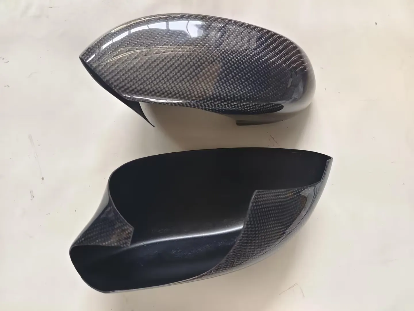Real Carbon Fiber Car Mirror Cover Trims Bodykit Car Styling for BMW Z4 E85 2002-2008 Side View Mirror Cover Decoration view 4