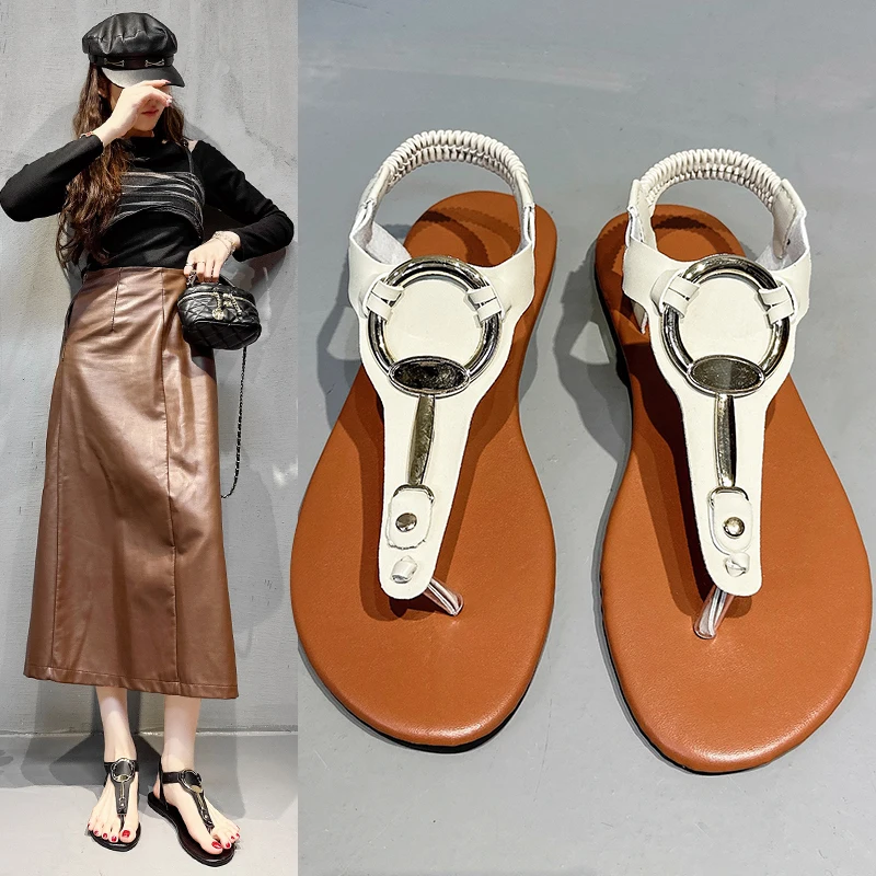 

Summer Women's Snadals Outdoor Flip Flops Trend Women Flats Designer Women Shoes Luxury Sandalias Plus Size 43 De Mujer
