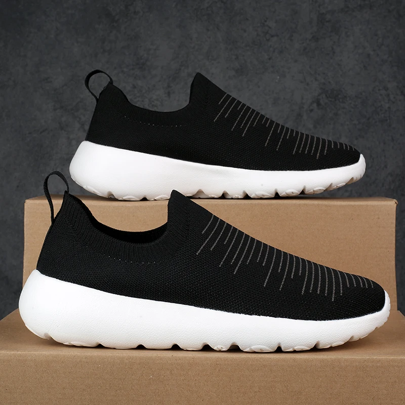 

Spring New Wear Resistant Running Shoes Fashionable Trendy Elevated Flat Shoes Comfortable Soft Sports Shoes with Hollow Design