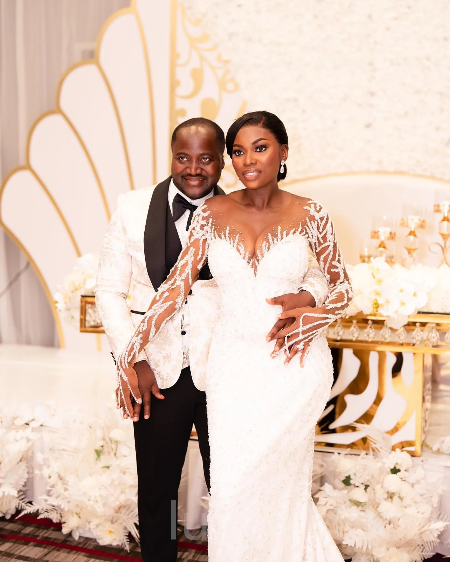 Customized Sheer Neck Shinny Beads Crystals Mermaid Wedding Dress Robe De Mariée Long Sleeve Aso Ebi Luxury  Bridal Gown