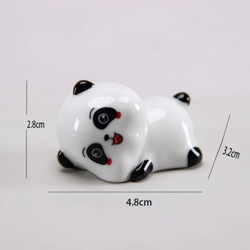 1 PC Cute Red Panda Panda Ceramic Chopstick Pen Rest Home Desk Bonsai Decor Craft DIY Landscape Animal Miniatures Decoration