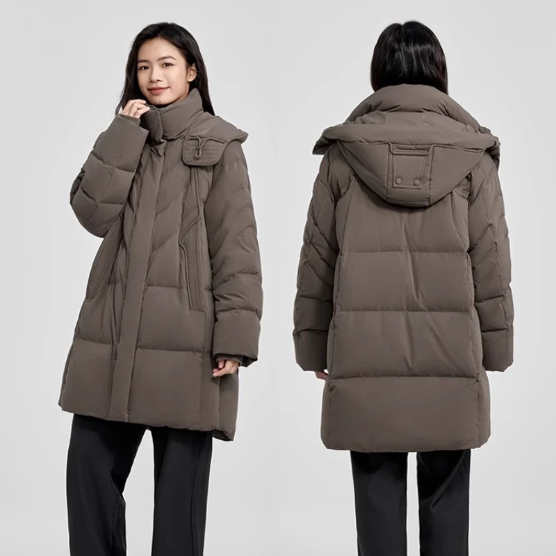 Chericom Mittellange, solide Daunenjacke mit befestigter Kapuze, Zwei-Wege-Reißverschluss vorne, gestrickte elastische Bündchen, schräge Taschen, Y308130Y