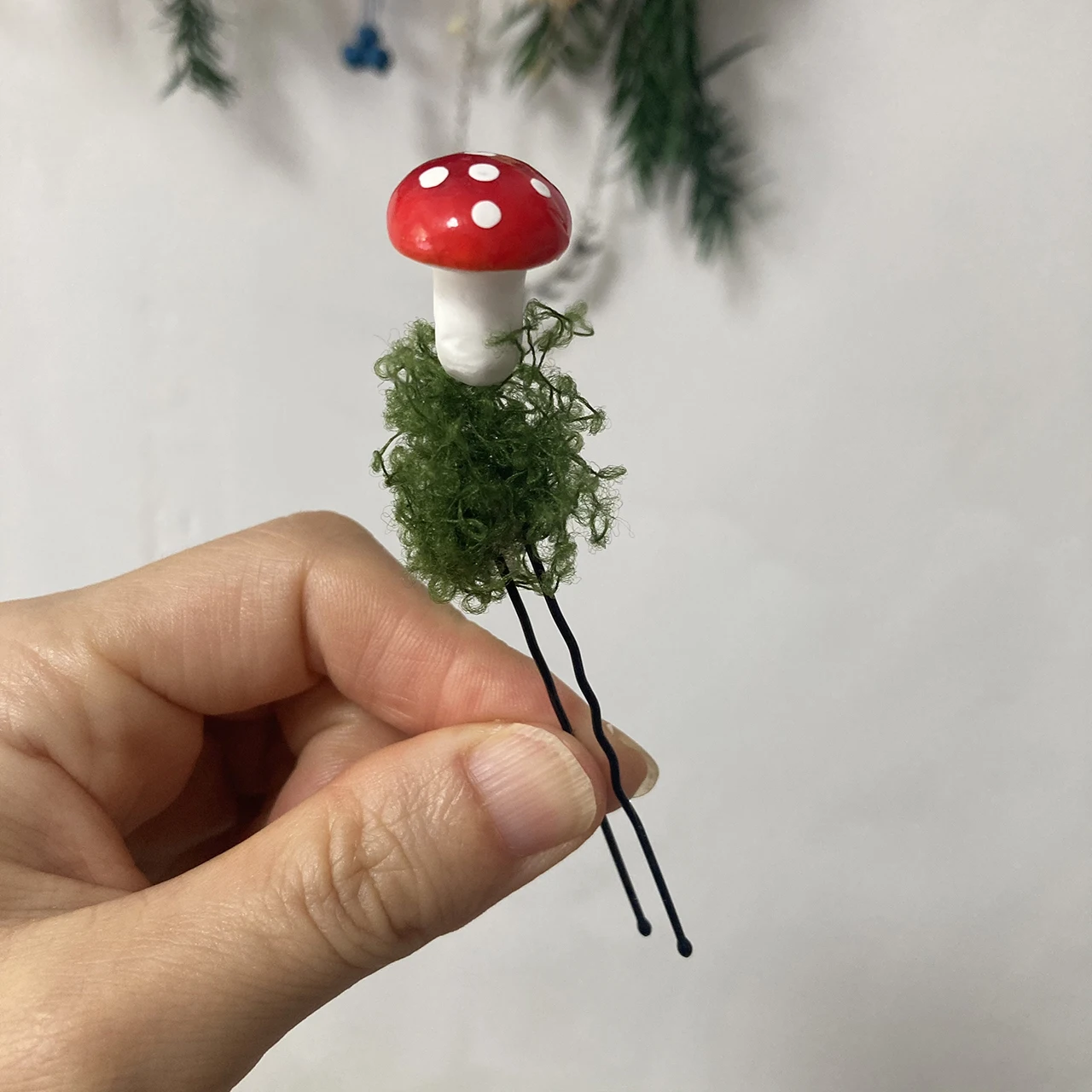 قناع جمجمة الذئب مع الطحلب والفطر الأحمر والفرن + مجموعة مشابك شعر الفطر، كوسبلاي أسود كامل الوجه، قناع الهالوين