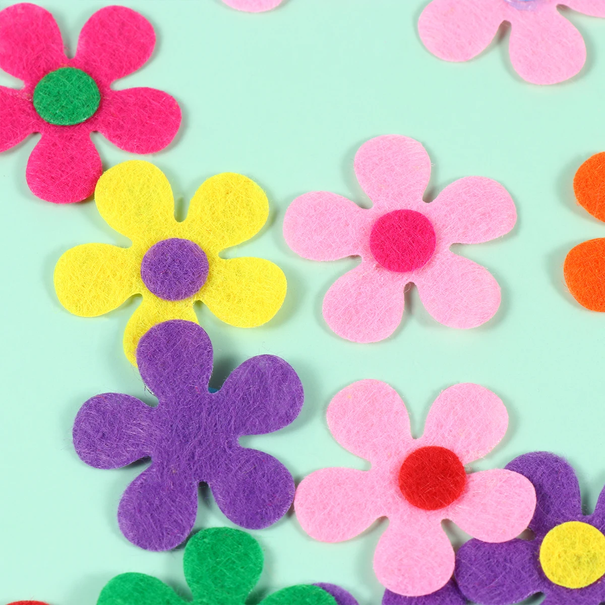

100pcs Non-woven Fabric Felt Flowers Five-petal Handmade Soft Durable Crafts Supplies Colorful DIY Projects Gifts Decorations
