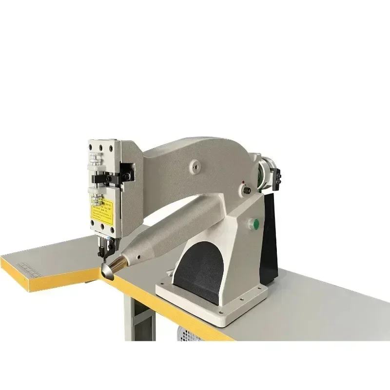 Macchina per tagliare i bordi in pelle transfrontaliera