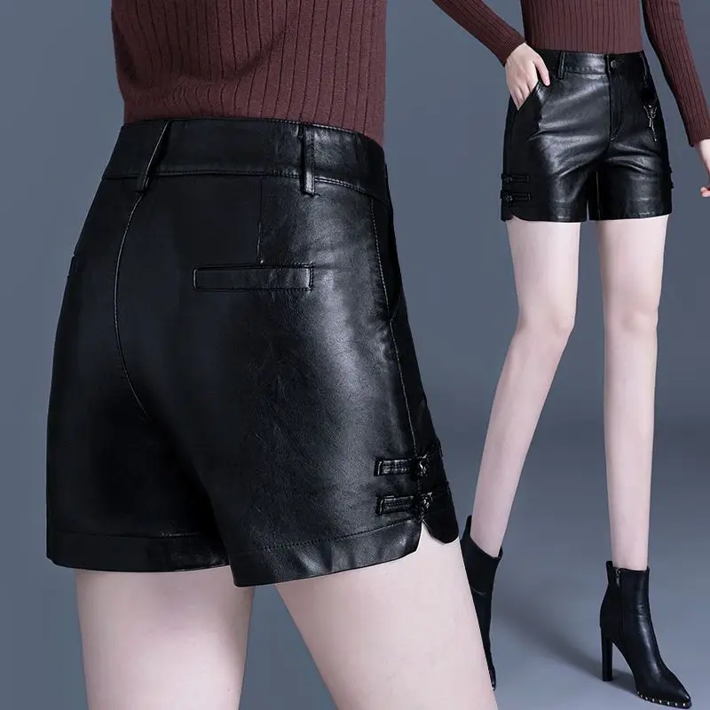 Nuovi pantaloncini dimagranti in pelle PU a vita alta per donna Autunno e inverno Pantaloni in pelle di grandi dimensioni A-line Gambe larghe larghe larghe coreane