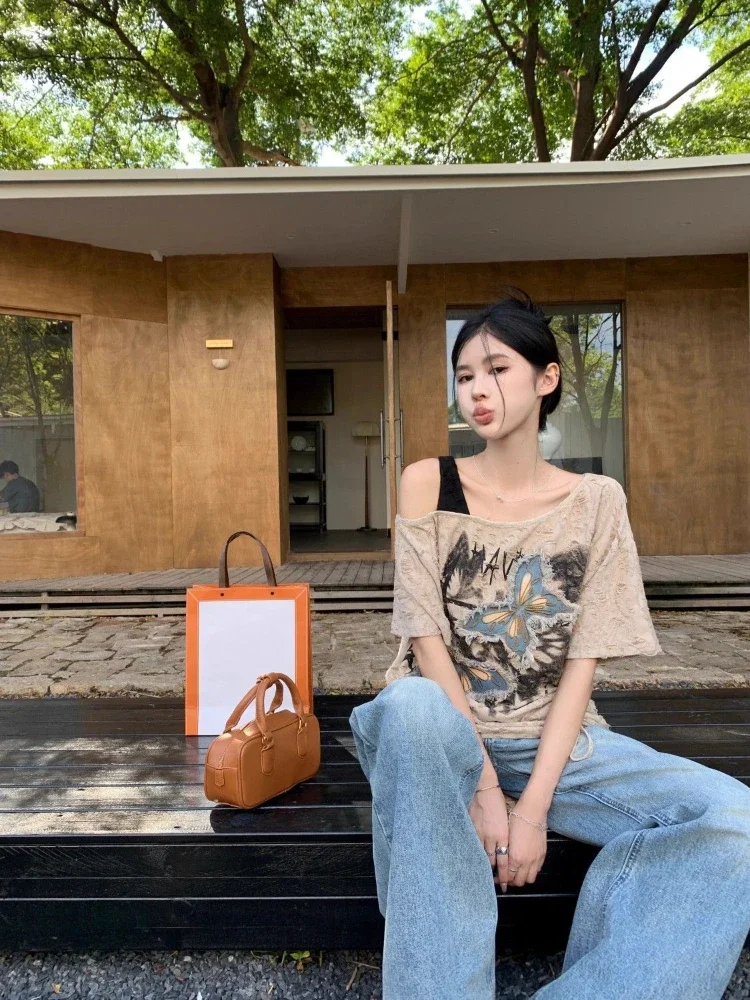 Camiseta larga holgada con bordado para mujer, camisetas coreanas elegantes con hombros descubiertos, muchas ropa, ropa de calle, Tops Kpop para mujer