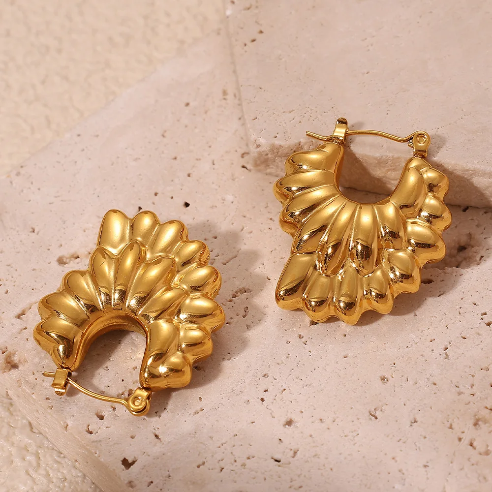 

Creative Special-Shaped Petal Fold Earrings Stainless Steel Material Suitable For Women'S Gold Pierced Earrings Party Jewelry