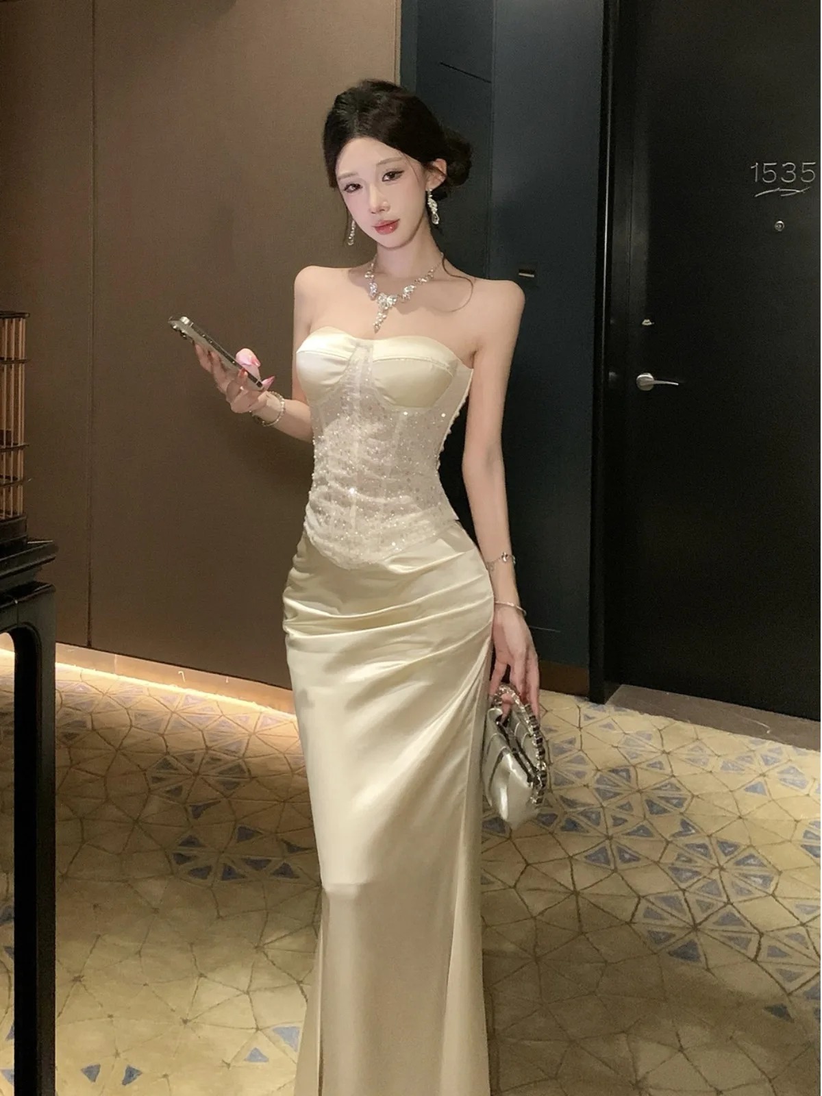 

Ele Sequin Fibone Embellied ter Top And Wrap around Skirt Evening Gown for Women Sexy Bodycon Ensemble for Par A...