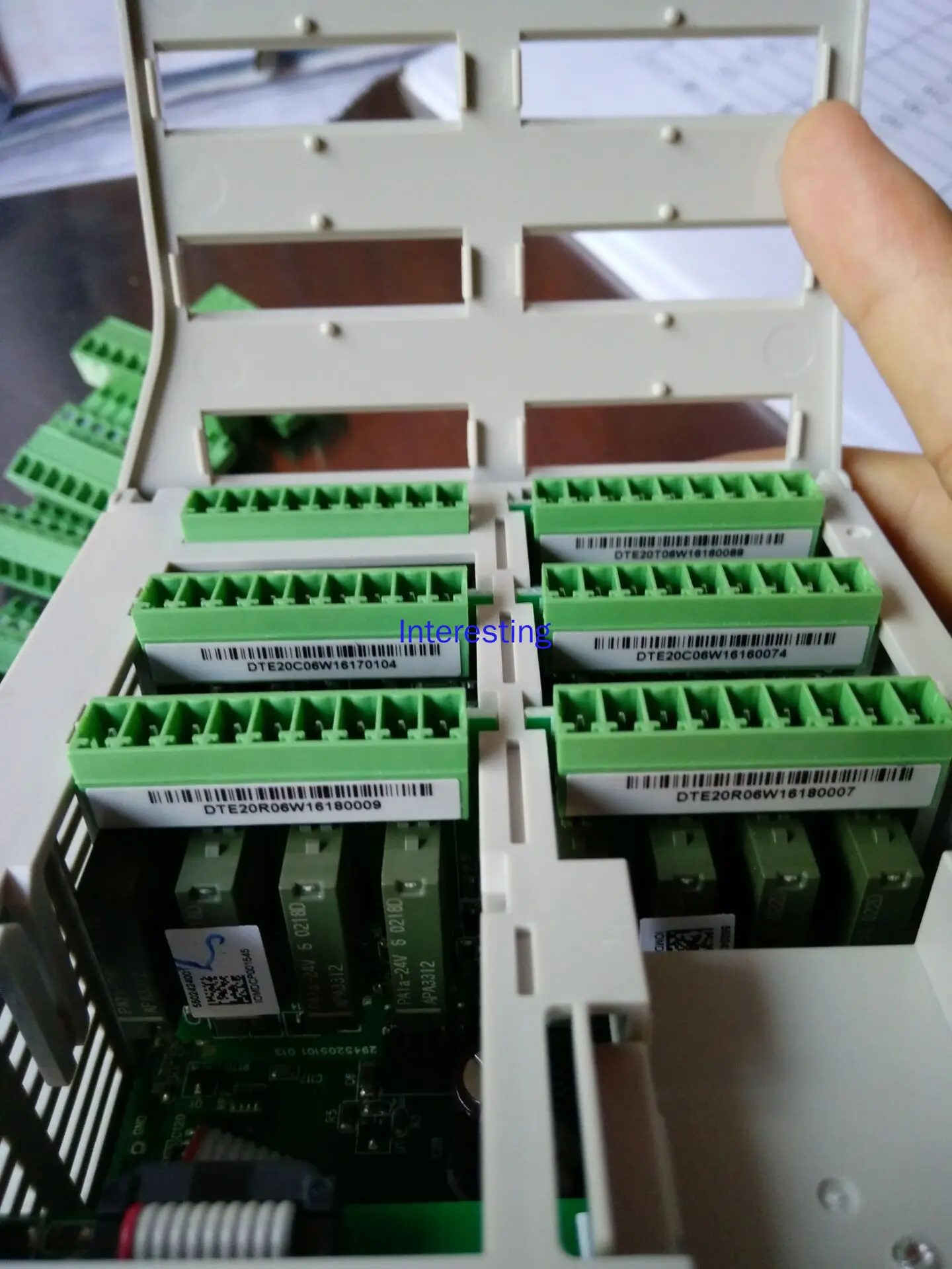 DTE10T DTE20T DTE20R DTE20V DTE20C DTE20L DTE2DS Delta Termostato