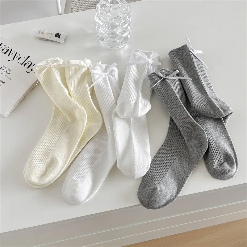 Japanese Series Spring Summer Black And White JK Socks Women Solid Color Double Needle Heel Cute Bow Cotton Pile Socks