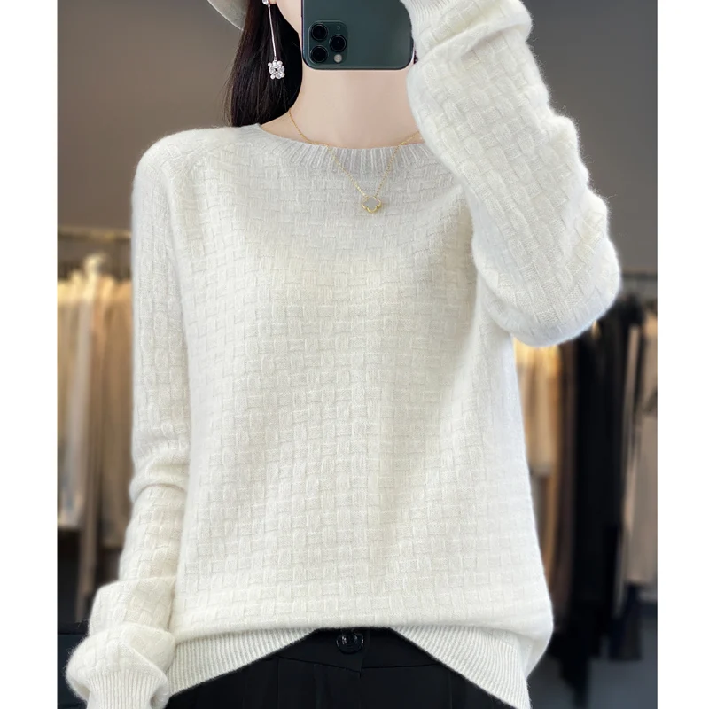 2024 Women Knitted Australian wool sweaters round neck Solid color plane Seamless integrated style High-quality waffle pullover